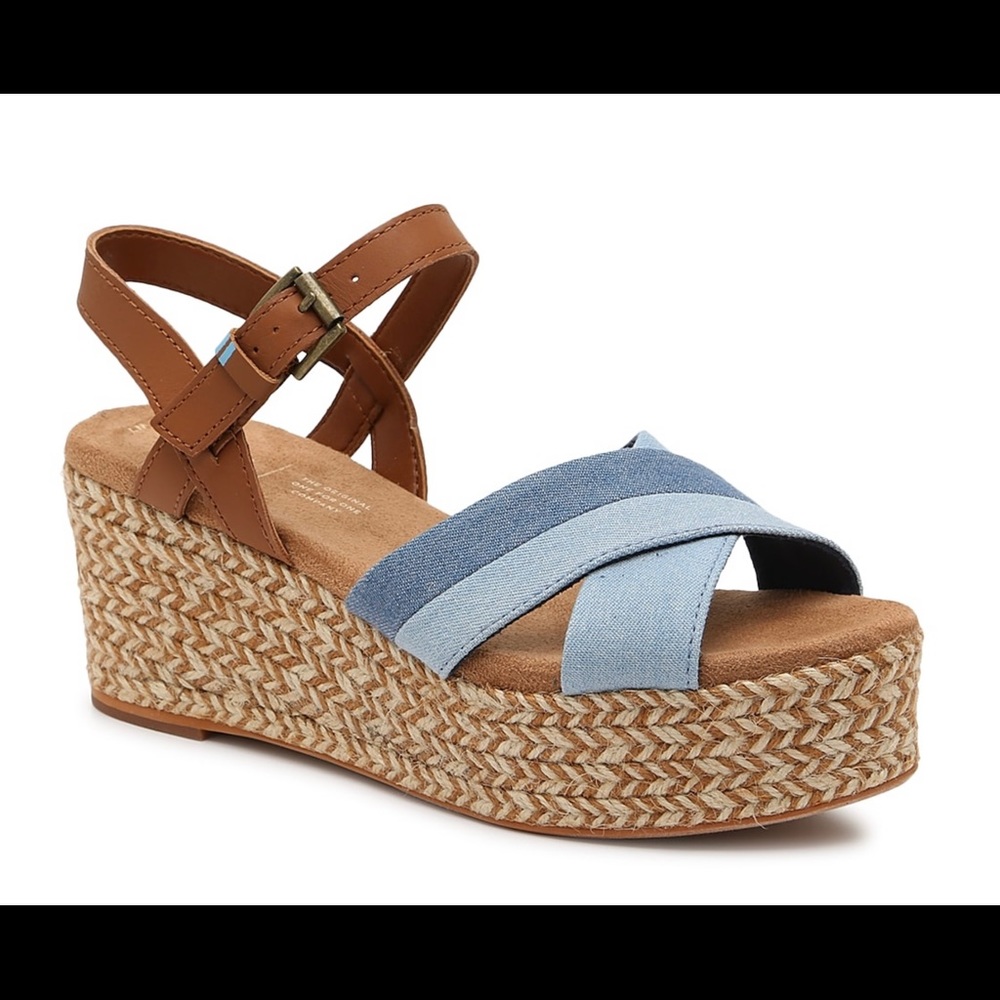*NIB* TOMS Willow Espadrille Wedge Color-Denim/Tan